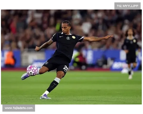 切尔西半场1-0维拉,佩德罗角球闪击打破僵局